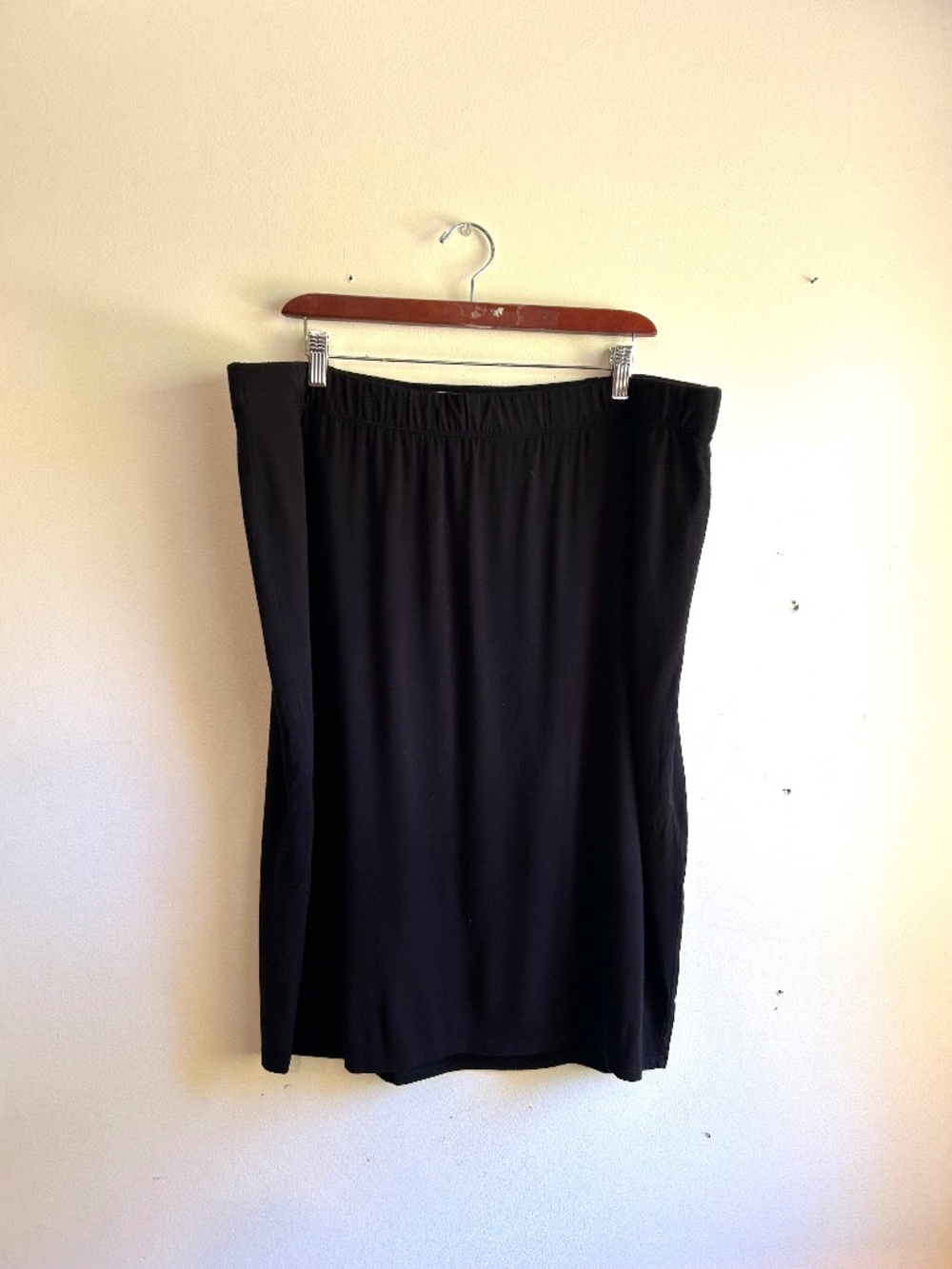 Reitmans Classic black jersey knit pull-on skirt elastic waistband plus size 18